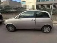 Usata Lancia Ypsilon 60 CV (44 kW) 2005 Argento Utilitaria