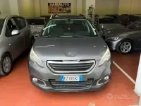 Usata Peugeot 2008 Allure 82 CV (60 kW) 2015 Grigio SUV