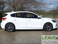 Usata Ford Focus ST-Line 120 CV (88 kW) 2020 Bianco Berlina