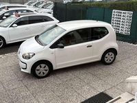 Usata VW up! 60 CV (44 kW) 2015 Bianco Utilitaria