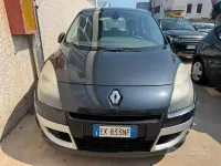 Usata Renault Scénic III Dynamique 110 CV (80 kW) 2011 Giallo Monovolume