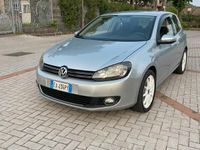 Usata VW Golf VI 102 CV (75 kW) 2011 Grigio Utilitaria