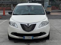 Usata Lancia Ypsilon Gold 95 CV (69 kW) 2011 Bianco Utilitaria