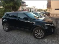 Usata Land Rover Range Rover evoque 150 CV (110 kW) 2017 Nero SUV
