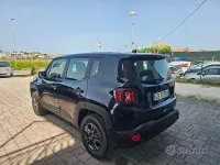 Usata Jeep Renegade Longitude 140 CV (102 kW) 2020 Bluazzurro SUV