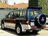 Usata Mitsubishi Pajero 125 CV (91 kW) 1997 Blu/azzurro SUV