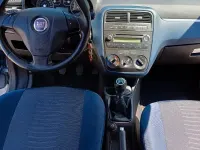 Usata Fiat Grande Punto Active 65 CV (47 kW) 2008 Bluazzurro Utilitaria