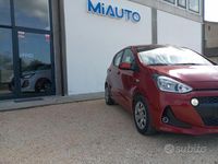 Usata Hyundai i10 Comfort 68 CV (50 kW) 2017 Rosso Utilitaria