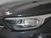 Usata Kia Stonic Style 100 CV (73 kW) 2019 Grigio SUV