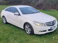 Usata Mercedes E220 Avantgarde 170 CV (125 kW) 2010 Bianco Coupé