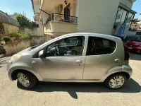 Usata Peugeot 107 68 CV (50 kW) 2013 Grigio Utilitaria