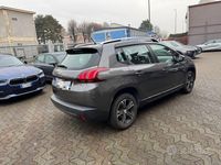 Usata Peugeot 2008 Allure 82 CV (60 kW) 2017 Grigio SUV