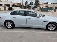 Usata Jaguar XF Portfolio 163 CV (119 kW) 2015 Bianco Berlina