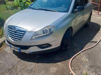 Usata Lancia Delta 120 CV (88 kW) 2013 Grigio Utilitaria