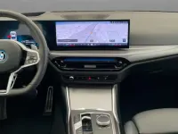 Usata BMW 330e M Sport 292 CV (214 kW) 2025 Bianco Berlina