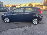 Usata Ford Fiesta 97 CV (71 kW) 2015 Blu Utilitaria