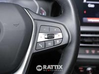 Usata BMW 318 Advantage 150 CV (110 kW) 2021 Black sapphire met Berlina