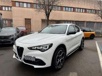 Usata Alfa Romeo Stelvio Veloce 210 CV (154 kW) 2024 Bianco pastello SUV