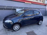 Usata Lancia Ypsilon Gold 95 CV (69 kW) 2016 Utilitaria