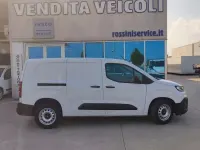 Usata Fiat Doblò 131 CV (96 kW) 2024 Bianco Monovolume