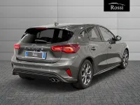 Usata Ford Focus ST-Line 116 CV (85 kW) 2025 Grigio scuro Berlina
