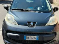 Käytetty Peugeot 107 68 HP (50 kW) 2006 Harmaa Viistoperä