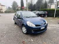 Usata Renault Clio II 75 CV (55 kW) 2006 Blu Berlina