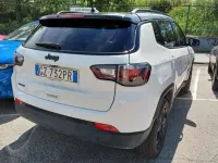 Usata Jeep Compass North 241 CV (177 kW) 2025 Bianco / pastello SUV