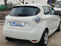 Begagnad Renault Zoe 42 kW (58 HK) 2015 Vit Halvkombi