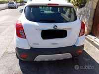 Usata Opel Mokka 140 CV (102 kW) 2016 Bianco SUV