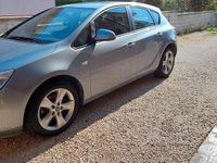 Usata Opel Astra 110 CV (80 kW) 2010 Grigio Berlina