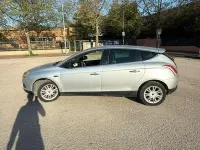 Usata Lancia Delta 120 CV (88 kW) 2009 Grigio Utilitaria