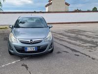 Usata Opel Corsa 95 CV (69 kW) 2011 Argento Berlina