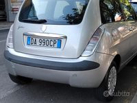 Usata Lancia Ypsilon 77 CV (56 kW) 2006 Grigio Utilitaria