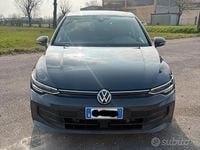 Usata VW Golf VIII 115 CV (84 kW) 2025 Grigio Berlina