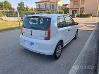 usata VW up! 1.0 Benzina OK NEOPATENTATI