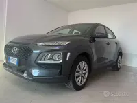 Usata Hyundai Kona Style 120 CV (88 kW) 2018 Grigio SUV