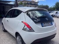 Usata Lancia Ypsilon S 69 CV (50 kW) 2012 Bianco Utilitaria