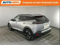 Usata Peugeot 2008 Allure 131 CV (96 kW) 2022 Grigio SUV