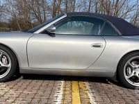 Usata Porsche 911 Carrera 4 Cabriolet 320 CV (235 kW) 2002 Grigio Cabrio