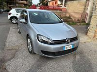 Usata VW Golf VI 110 CV (80 kW) 2010 Argento Utilitaria