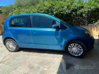 Usata VW up! 65 CV (47 kW) 2021 Blu Utilitaria