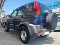 Usata Daihatsu Terios 83 CV (61 kW) 2000 Blu SUV