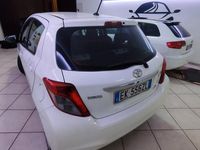 Usata Toyota Yaris 2012 Bianco Utilitaria