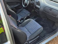 Usata Citroën Saxo 57 CV (41 kW) 2001 Grigio Utilitaria