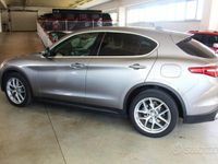 Usata Alfa Romeo Stelvio 280 CV (205 kW) 2017 Grigio SUV