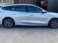 Usata Ford Focus ST-Line 125 CV (91 kW) 2022 Grigio Station wagon
