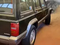 Usata Jeep Cherokee 116 CV (85 kW) 1995 Verde SUV