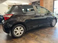 Second-hand Toyota Yaris Active 72 CP (52 kW) 2018 Negru Berlinǎ