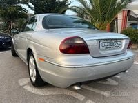 Usata Jaguar S-Type Executive 207 CV (152 kW) 2005 Gray Berlina